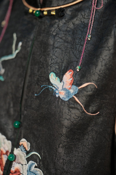 Double-sided vest