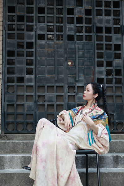 Modern long skirt