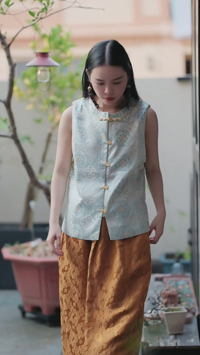 Moon White New Chinese Vest